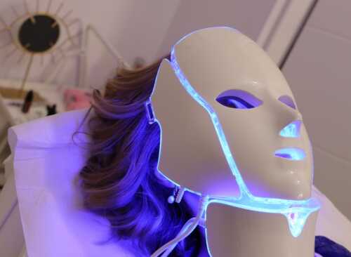 Pachet 3 şedinţe + 1 gratis Masca Skin Tech led + infrared + Galvanic